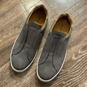 Gray magnanni leather slip on shoes - men